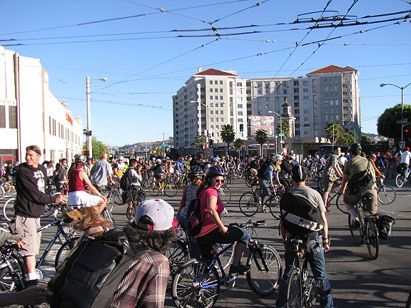 Another "circling up" at Mission and South Van Ness in June 2013.