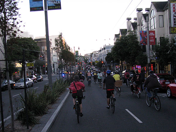 Later the folks who managed to stick together made it all the way along Geary to Divisadero and went south on Divis...